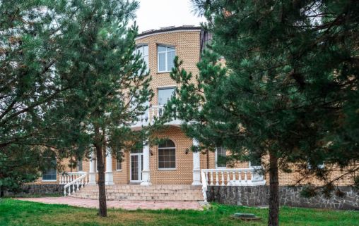 Красногорский